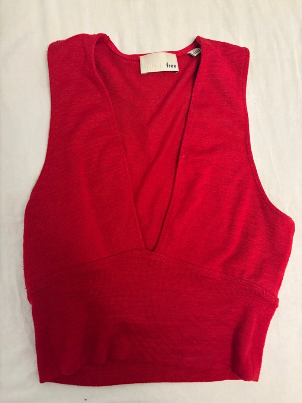 Wilfred Free Red Deep V Tank